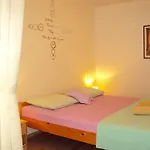 شقة & Orange *