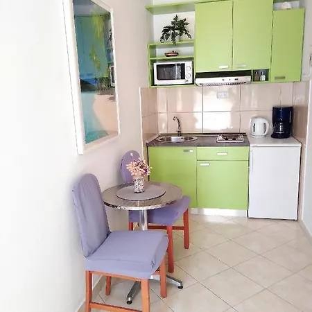 شقة & Orange هفار