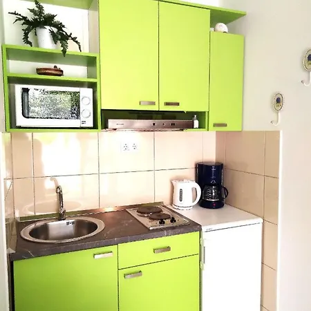 & Orange شقة هفار